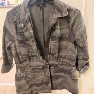 a.n.a Women's Gray and Green Utility Jacket